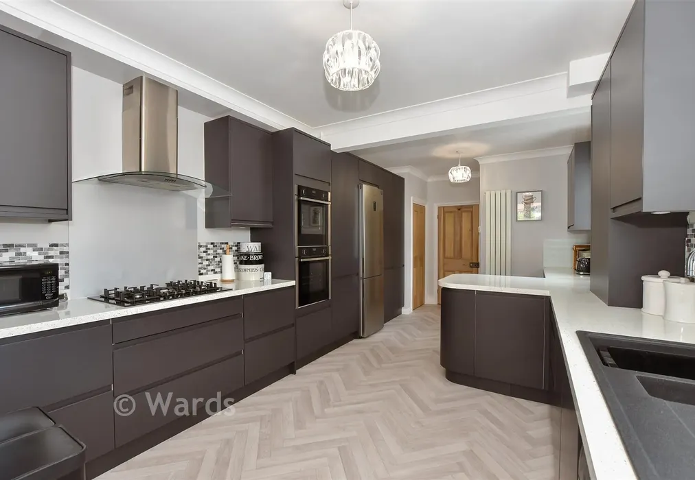 Kitchen - Western Avenue, Ashford, Kent - Wards of Kent