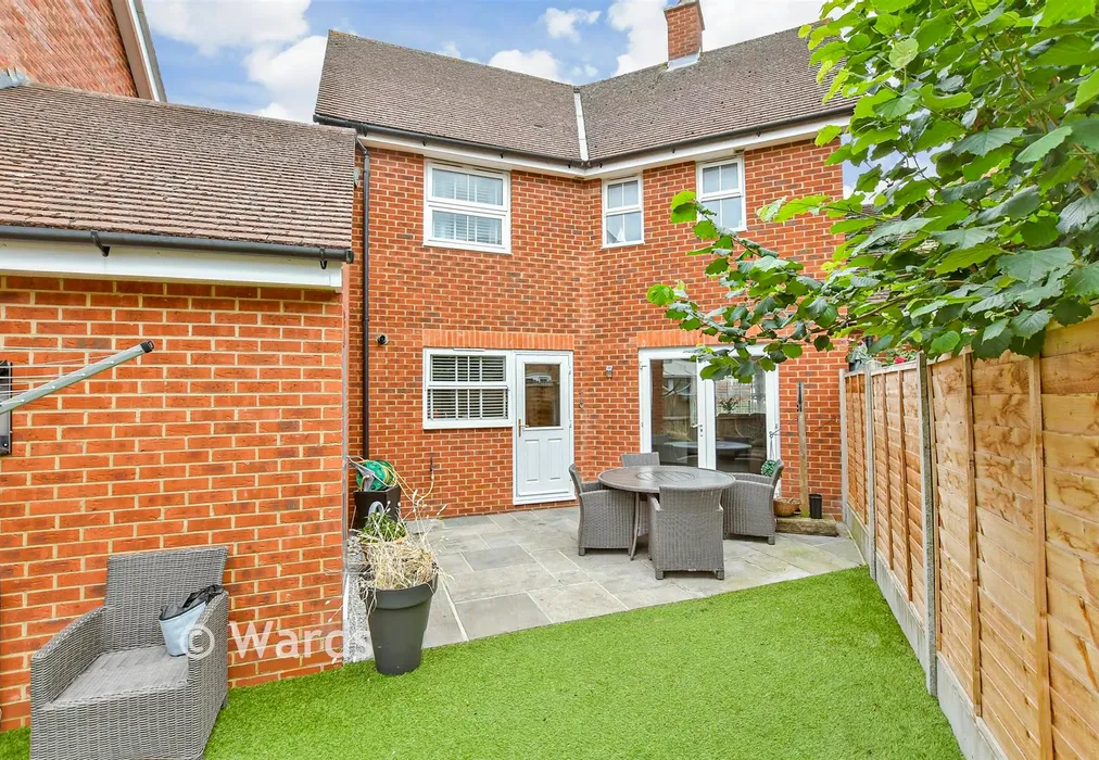 Rear Elevation - Bergamot Close, Sittingbourne, Kent - Wards of Kent