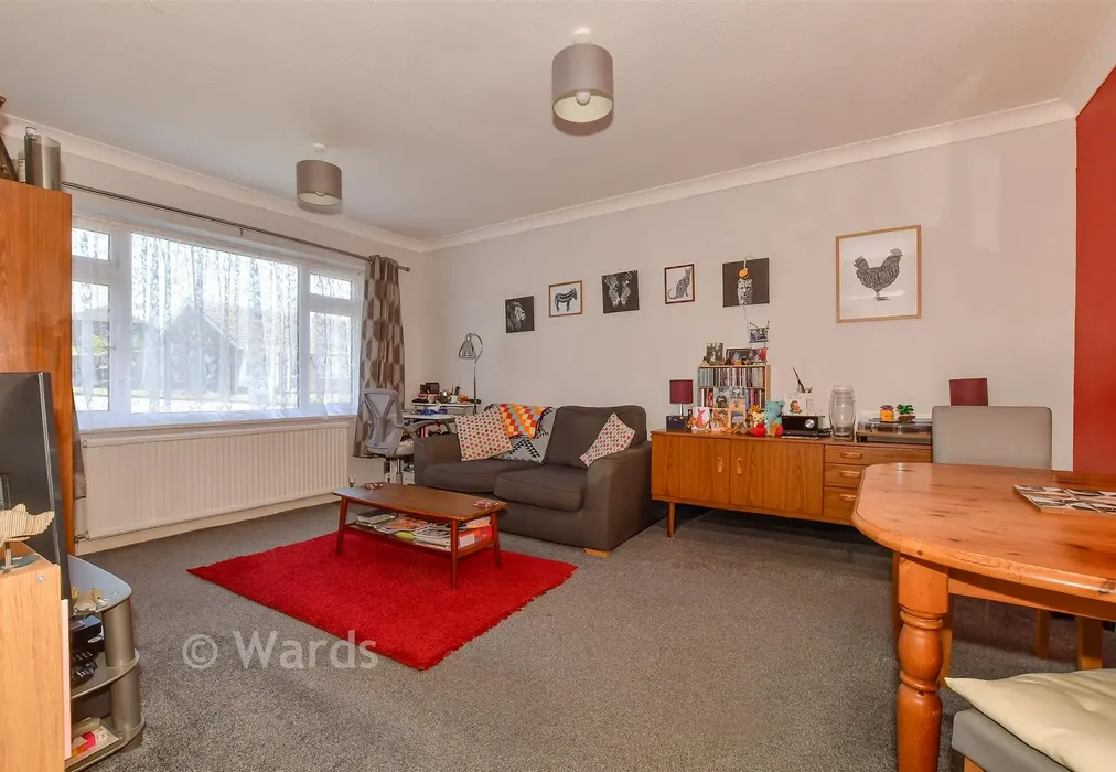 Lounge - Shamrock Avenue, Whitstable, Kent - Wards of Kent