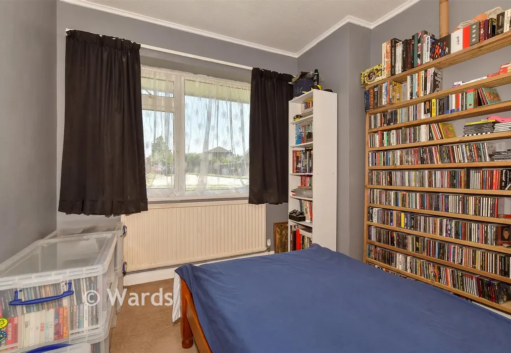 Bedroom 2 - Shamrock Avenue, Whitstable, Kent - Wards of Kent