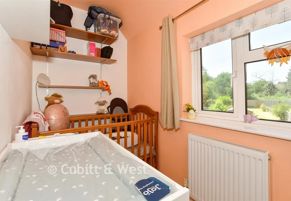 Bedroom 3 - Ifield Road, West Green, Crawley, West Sussex - Wards of Kent
