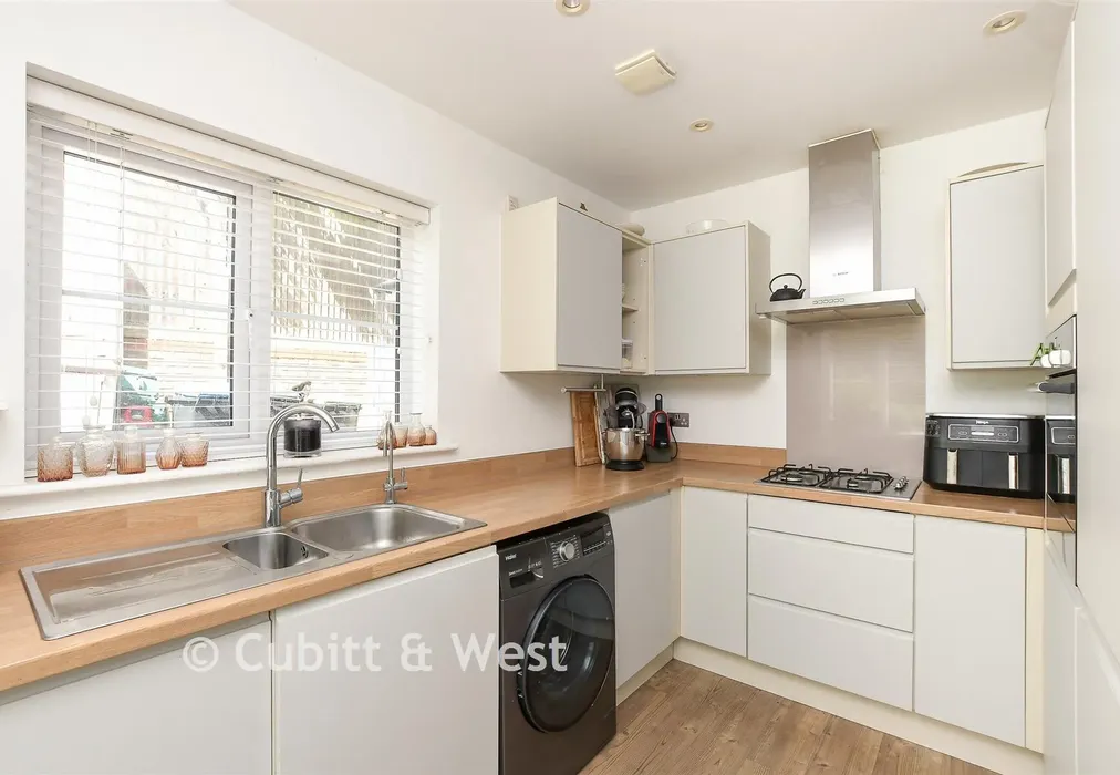Kitchen - Renfields, Haywards Heath, West Sussex - Wards of Kent