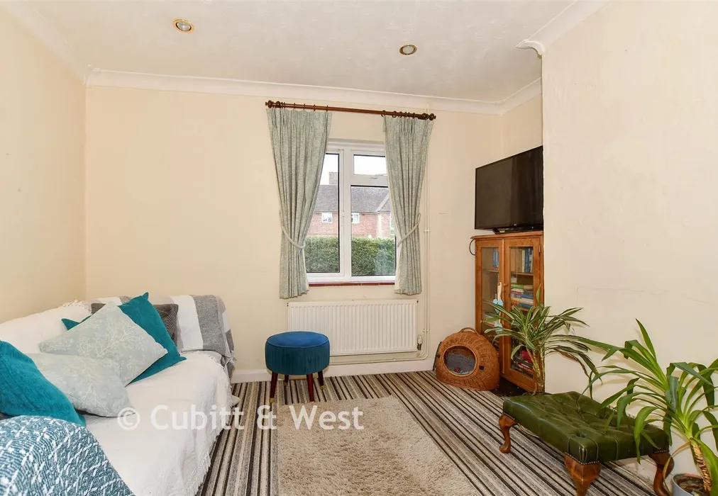 Sitting Room - The Sands, Ashington, West Sussex - Wards of Kent