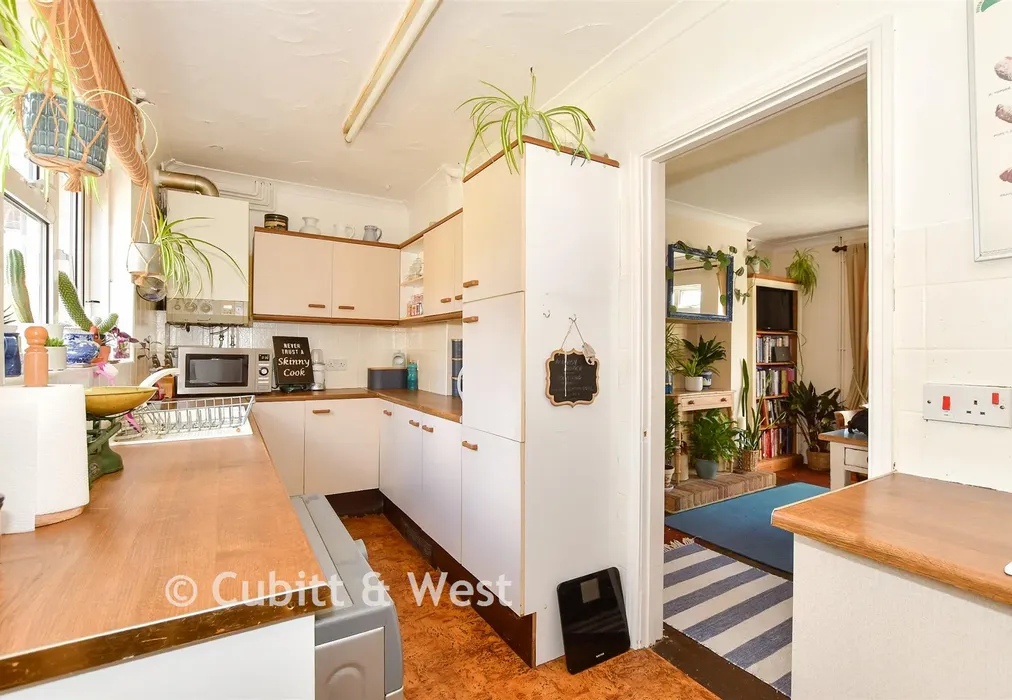 Kitchen - The Sands, Ashington, West Sussex - Wards of Kent