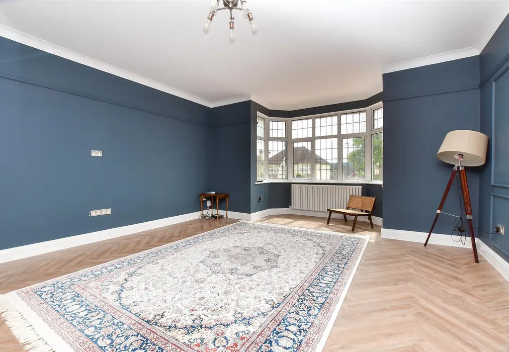 Living Room - Pampisford Road, Purley, Surrey - Wards of Kent