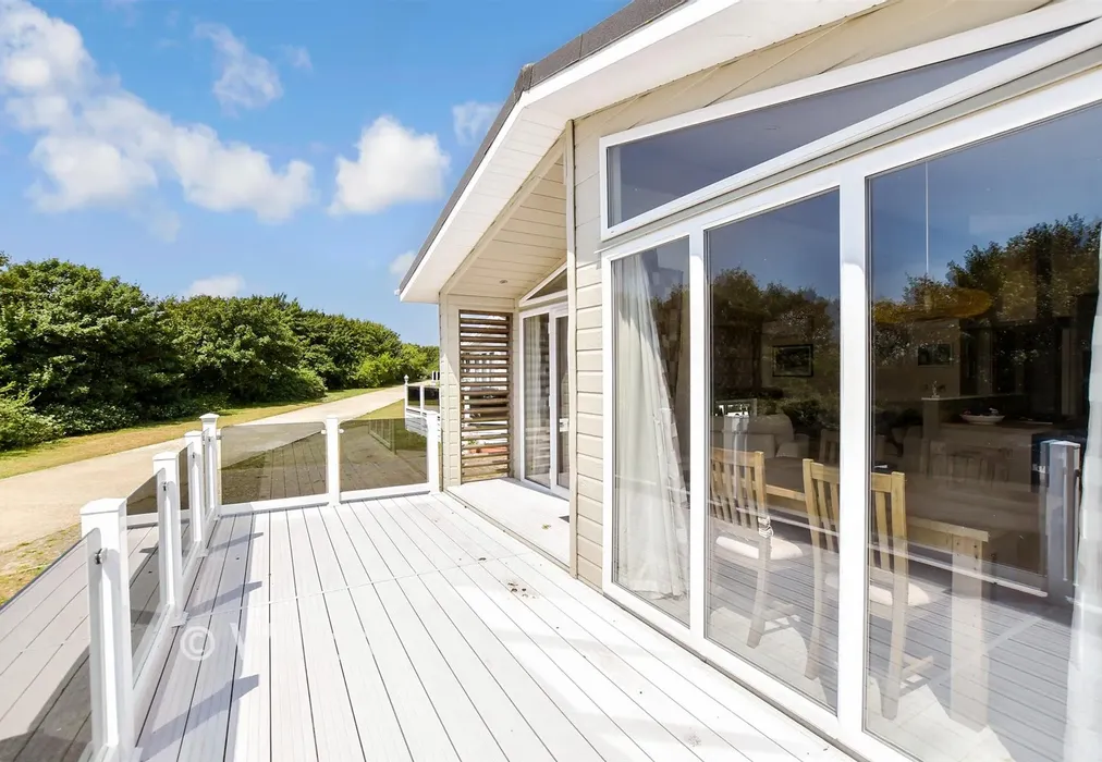 Balcony / Terrace - Reach Road, St Margarets-At-Cliffe, Dover, Kent - Wards of Kent