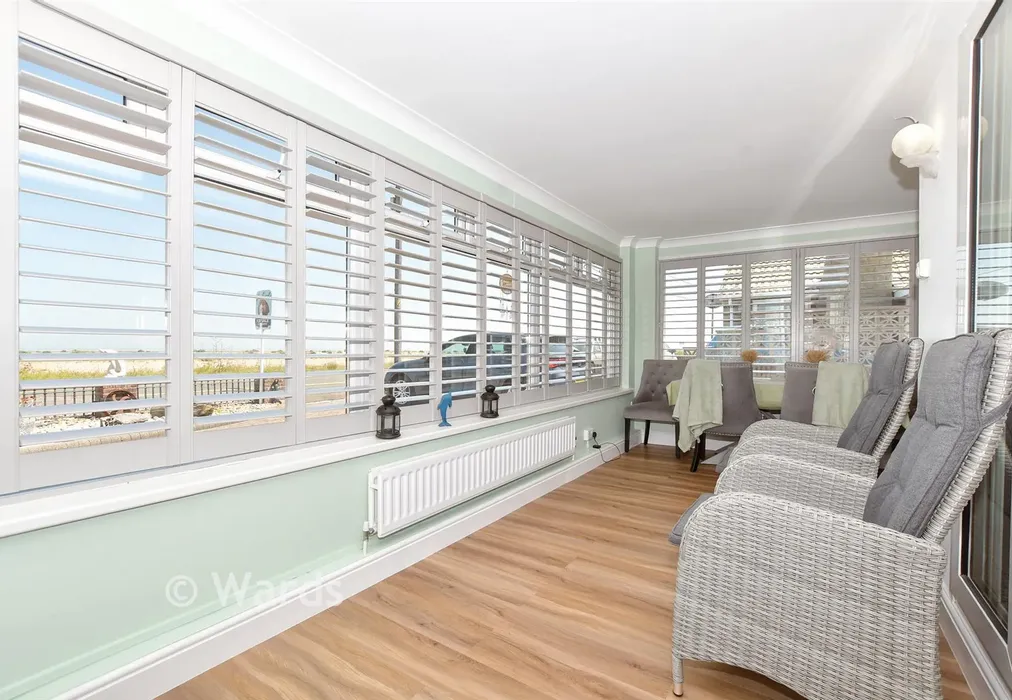Sun Room - The Parade, Greatstone, New Romney, Kent - Wards of Kent