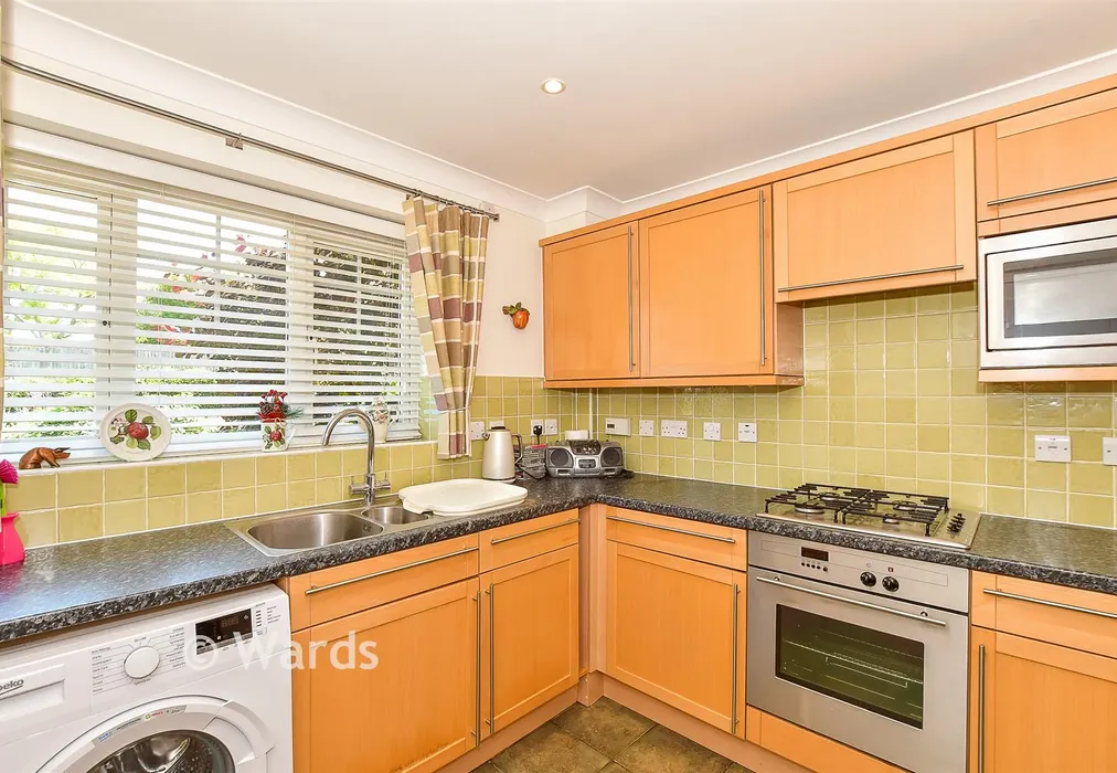 Kitchen/ Diner - Cowdreys, Tonbridge, Kent - Wards of Kent