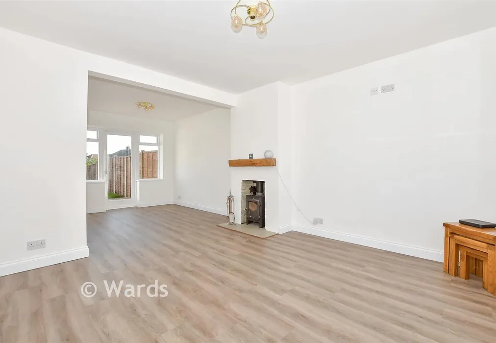 Lounge/Diner - Heathside Avenue, Coxheath, Kent - Wards of Kent