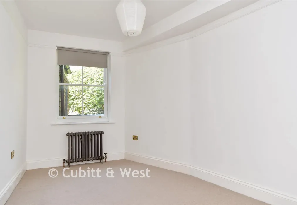 Bedroom 2 - Market Lane, Lewes, East Sussex - Wards of Kent