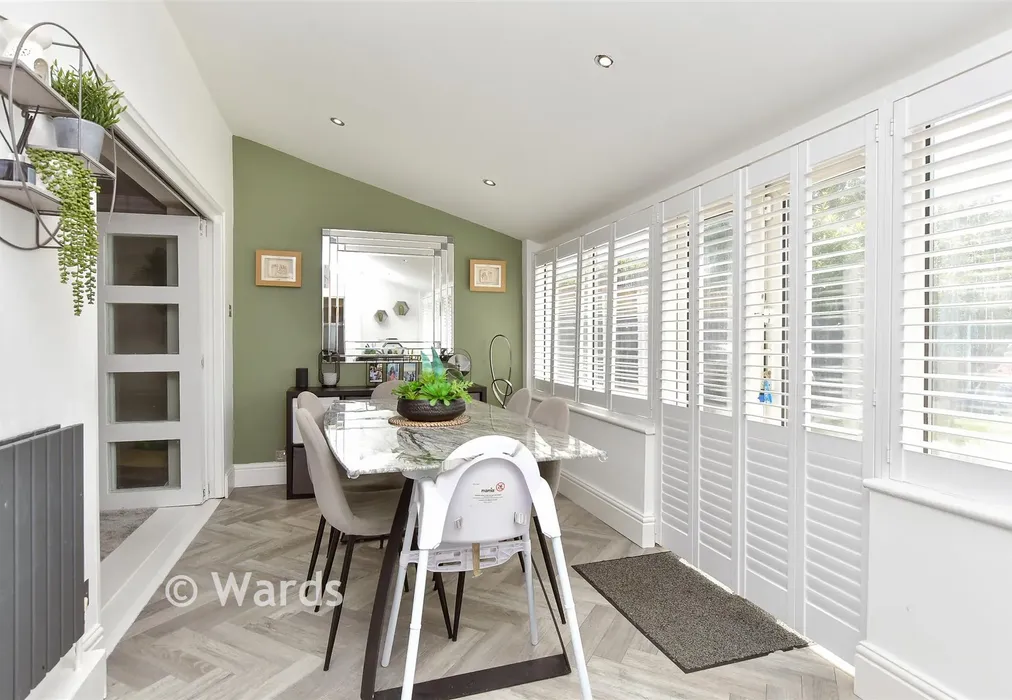 Dining Area - Jarrett Avenue, Wainscott, Rochester, Kent - Wards of Kent