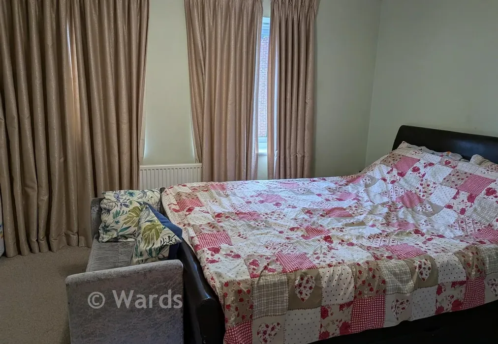 Bedroom - Samas Way, Dartford, Kent - Wards of Kent