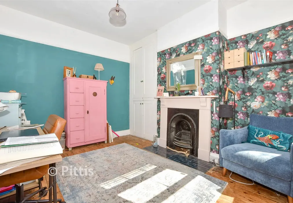 Dining Room - Morton Road, Brading, Isle of Wight - Wards of Kent