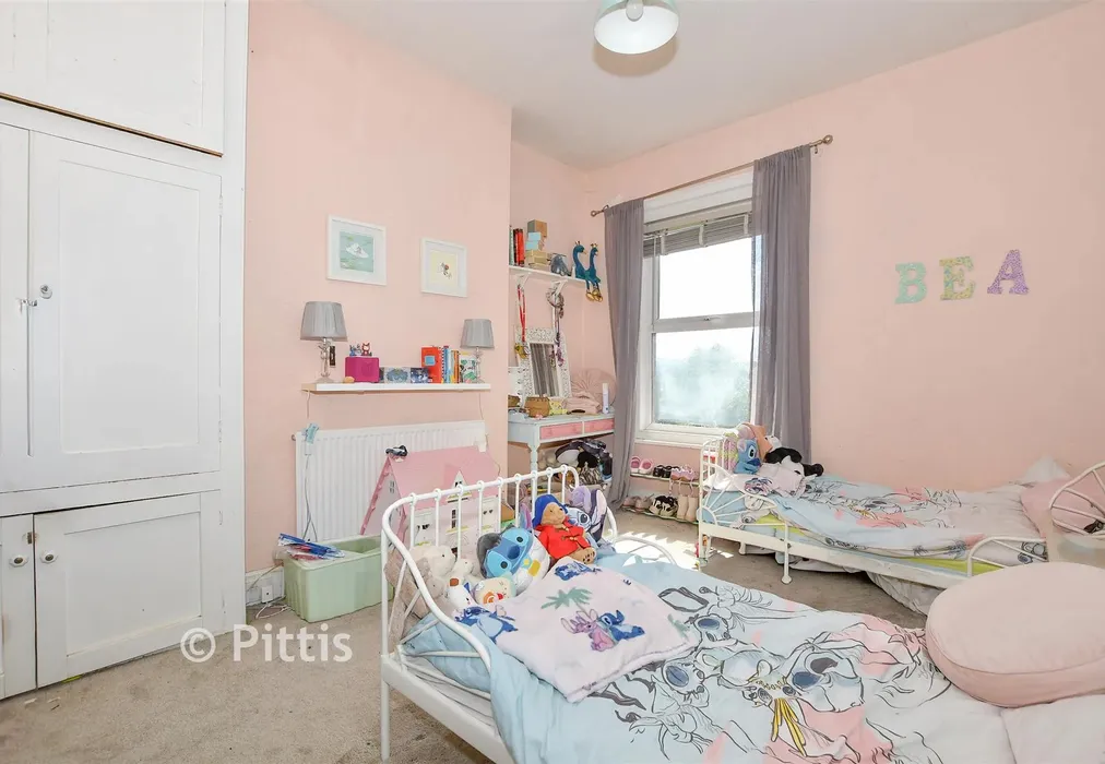 Bedroom 2 - Morton Road, Brading, Isle of Wight - Wards of Kent