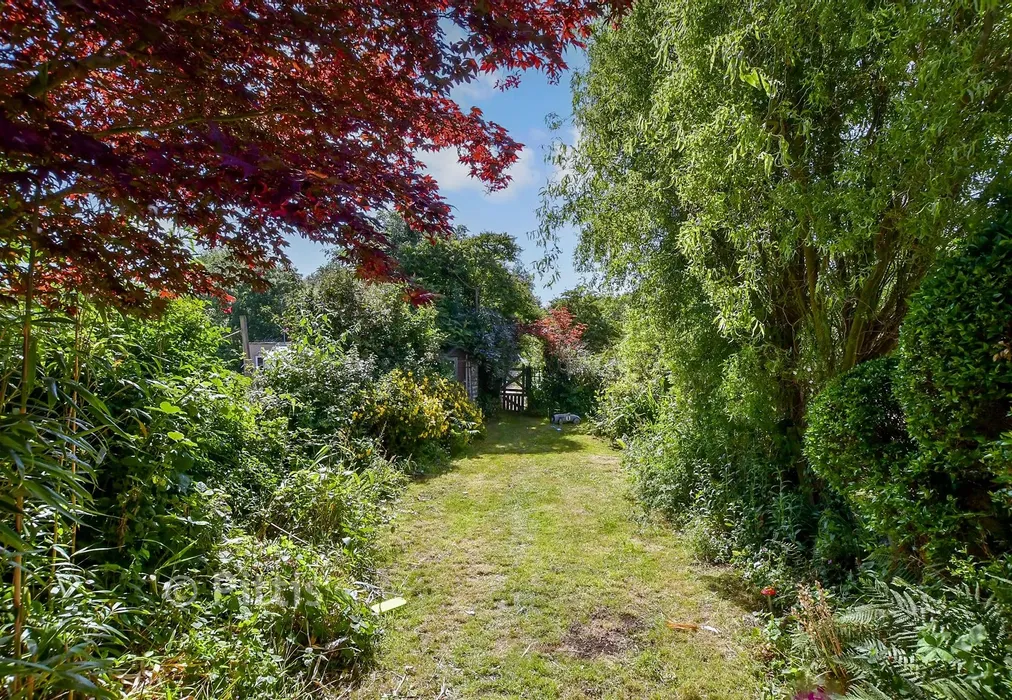 Rear Garden - Morton Road, Brading, Isle of Wight - Wards of Kent