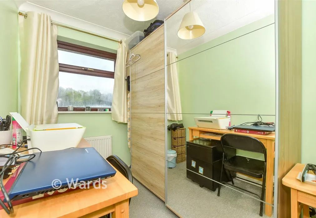 Bedroom 3 - Hillcrest, Great Chart, Ashford, Kent - Wards of Kent