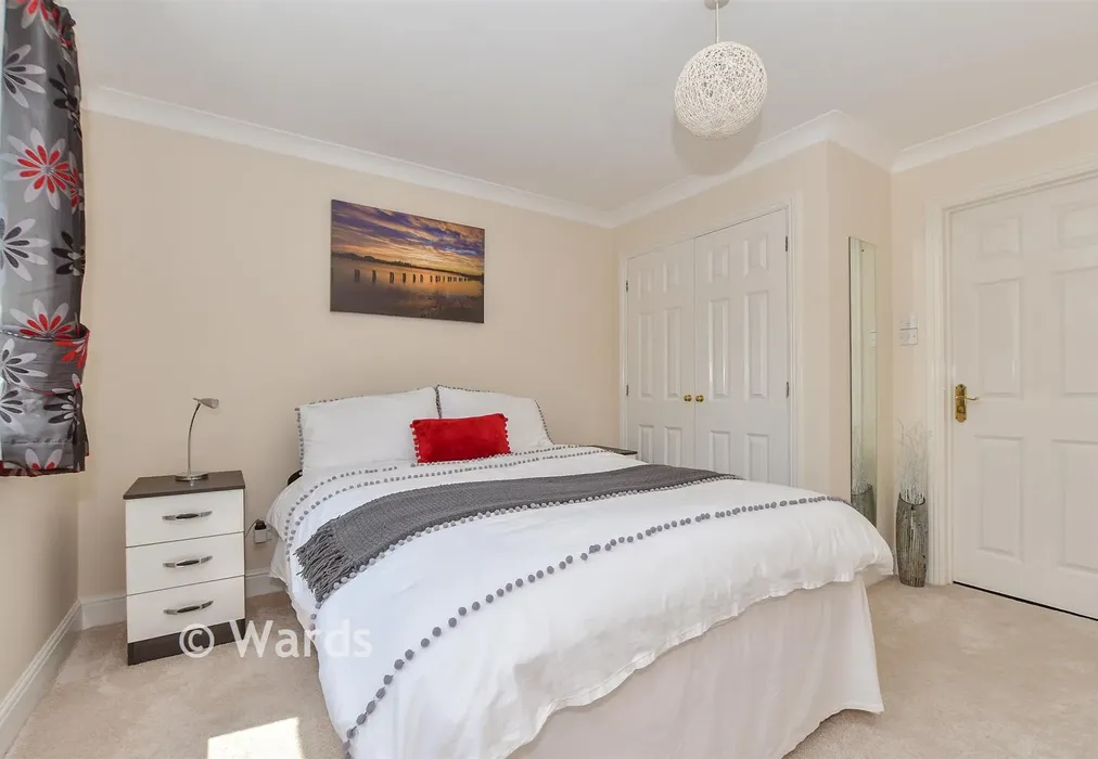 Bedroom 2 - Shuttle Close, Biddenden, Ashford, Kent - Wards of Kent