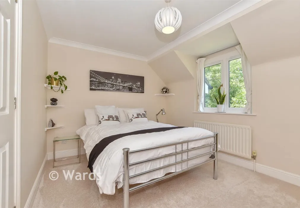 Bedroom 3 - Shuttle Close, Biddenden, Ashford, Kent - Wards of Kent