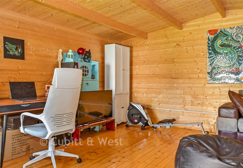 External Feature - Cuckfield Road, Hurstpierpoint, West Sussex - Wards of Kent