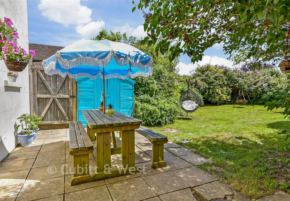 Patio / Decking - Cuckfield Road, Hurstpierpoint, West Sussex - Wards of Kent