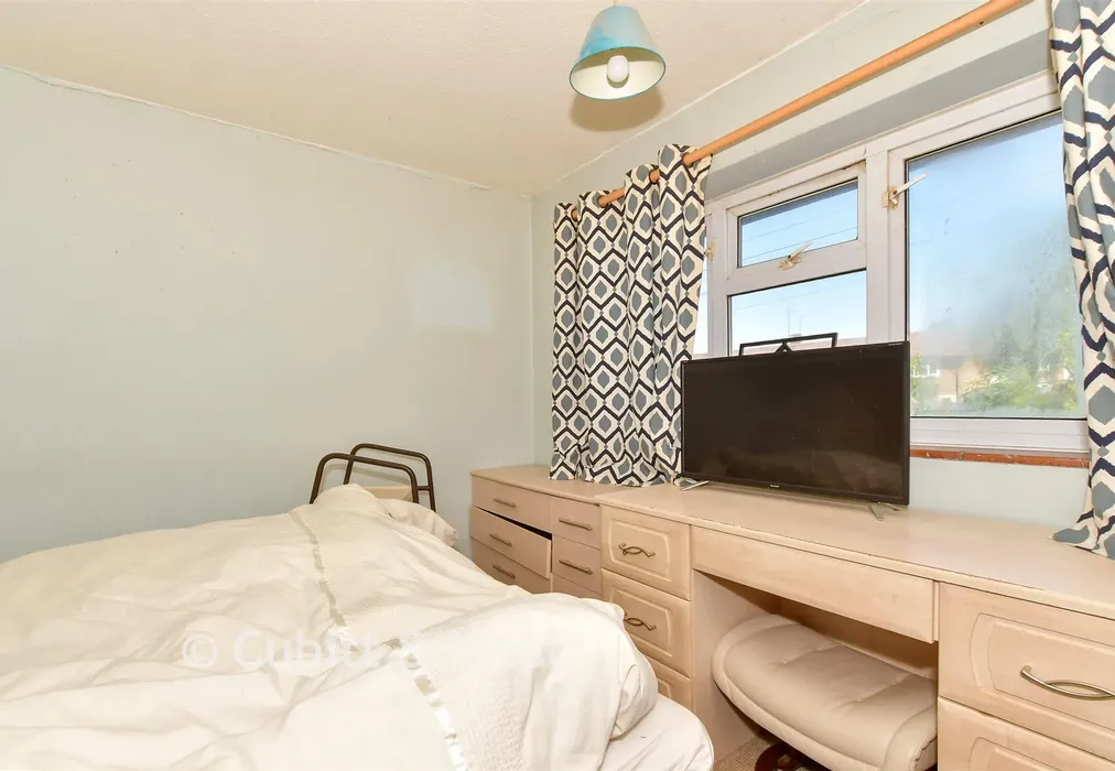 Bedroom 2 - Thatcher Close, Crawley, West Sussex - Wards of Kent