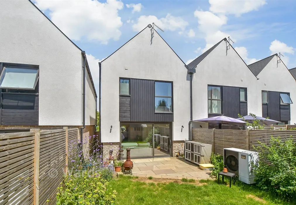 Rear Elevation - Sandpiper Close, Appledore, Kent - Wards of Kent
