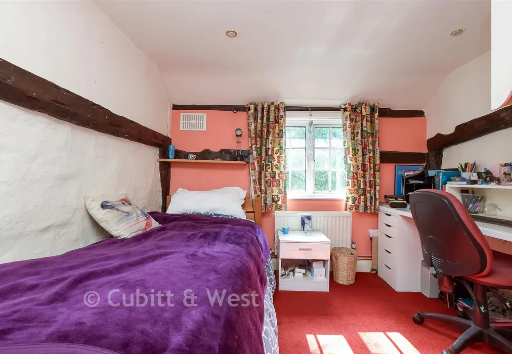 Bedroom 3 - Church Lane, Horsted Keynes, West Sussex - Wards of Kent