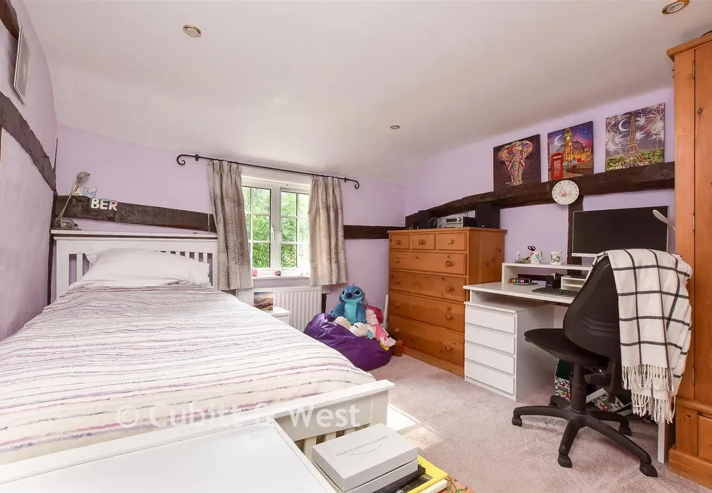 Bedroom 2 - Church Lane, Horsted Keynes, West Sussex - Wards of Kent