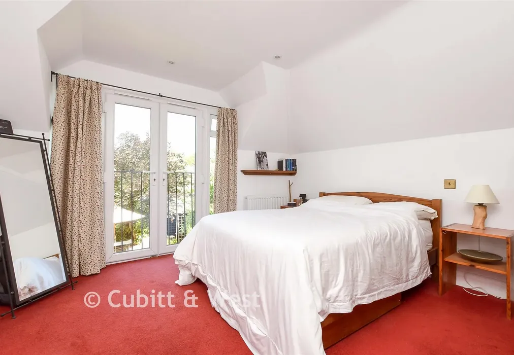 Bedroom 1 - Church Lane, Horsted Keynes, West Sussex - Wards of Kent