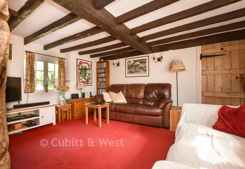Lounge - Church Lane, Horsted Keynes, West Sussex - Wards of Kent