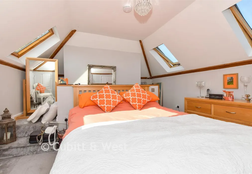 Bedroom 1 - Coolham Road, Brooks Green, Horsham, West Sussex - Wards of Kent