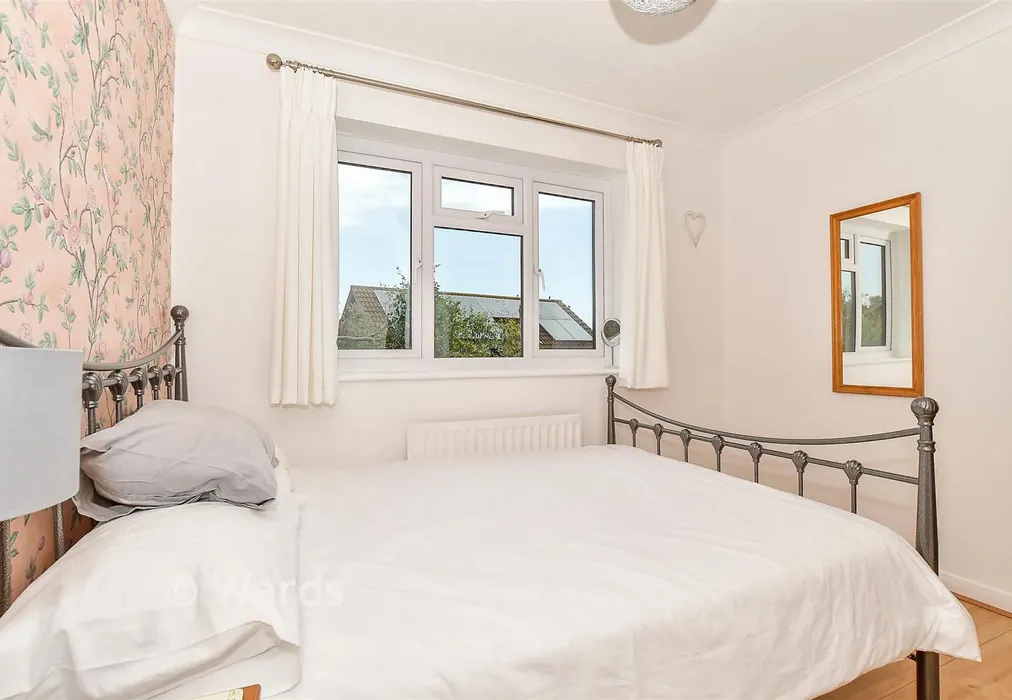 Bedroom 3 - Siskin Gardens, Paddock Wood, Tonbridge, Kent - Wards of Kent