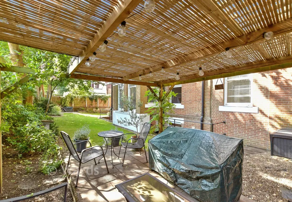 Communal Gardens - New Dover Road, Canterbury, Kent - Wards of Kent