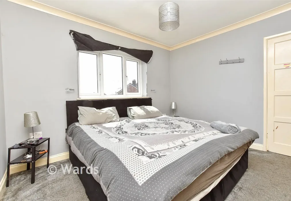 Bedroom 1 - Grayne Avenue, Isle Of Grain, Rochester, Kent - Wards of Kent