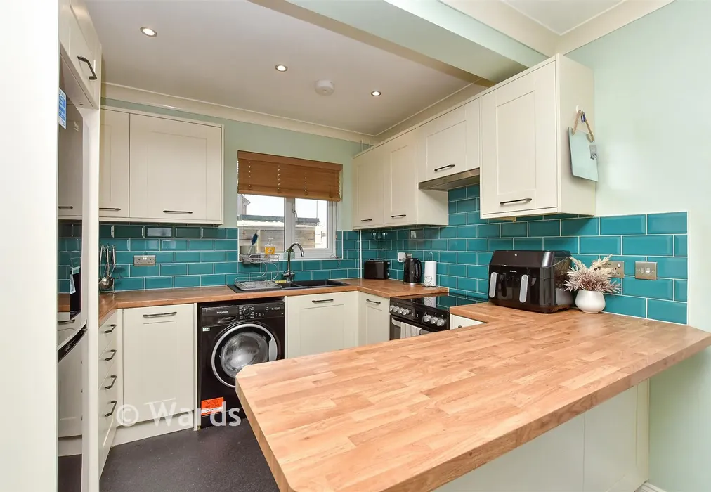 Kitchen/Diner - Grayne Avenue, Isle Of Grain, Rochester, Kent - Wards of Kent