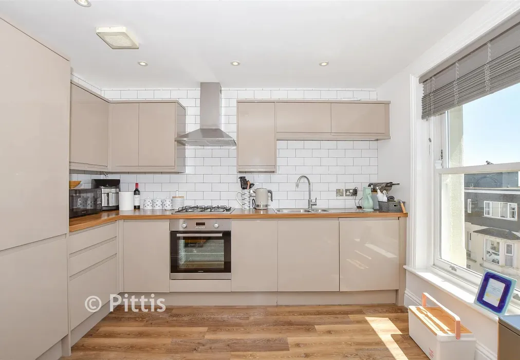 Kitchen - Albion Road, Sandown, Isle of Wight - Wards of Kent