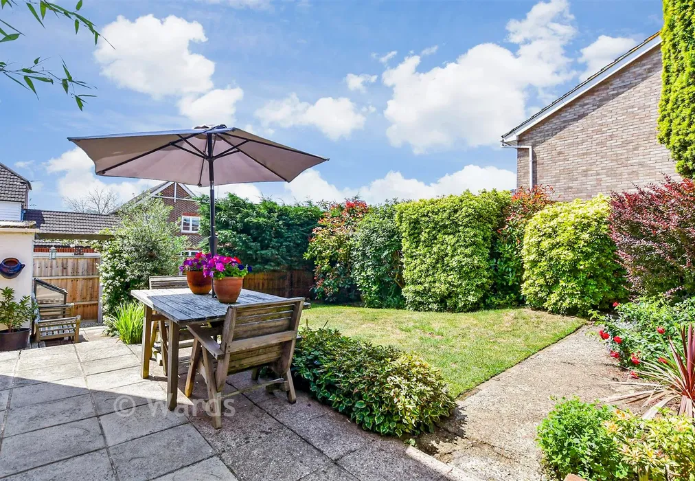 Rear Garden - Merton Road, Bearsted, Maidstone, Kent - Wards of Kent