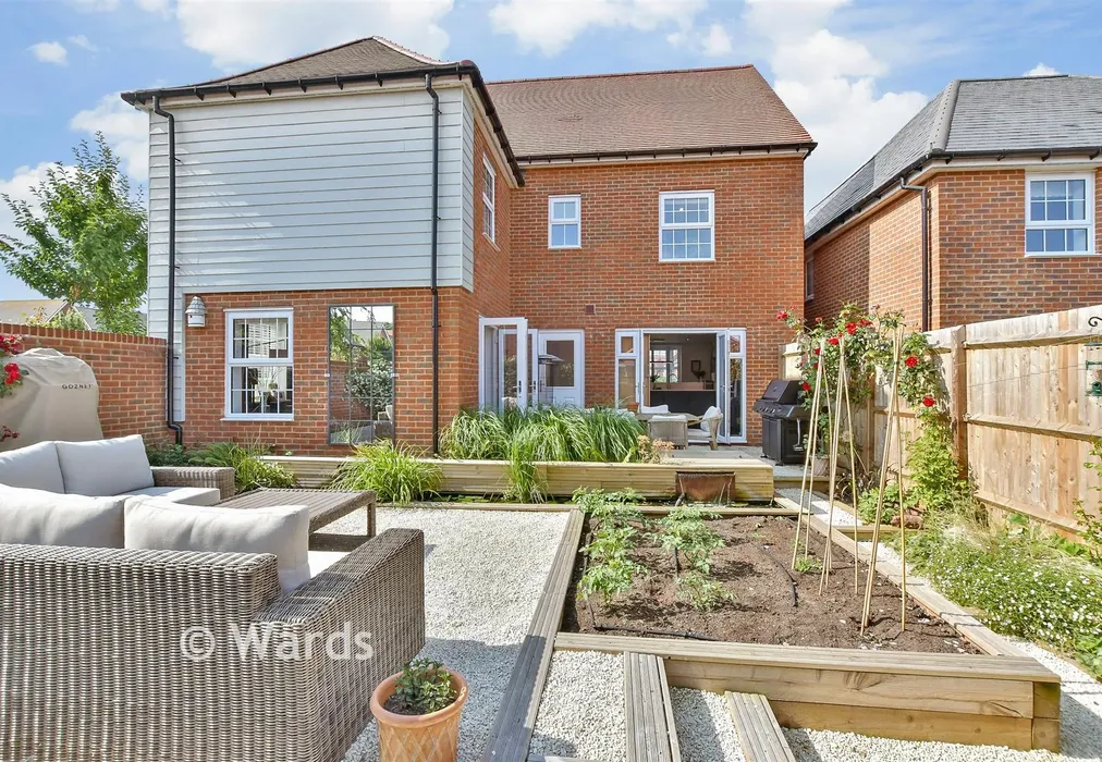 Rear Elevation - Russett Lane, Faversham, Kent - Wards of Kent