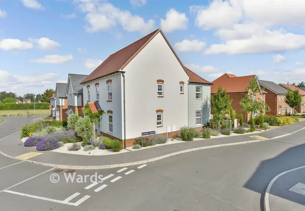 Side Elevation - Russett Lane, Faversham, Kent - Wards of Kent