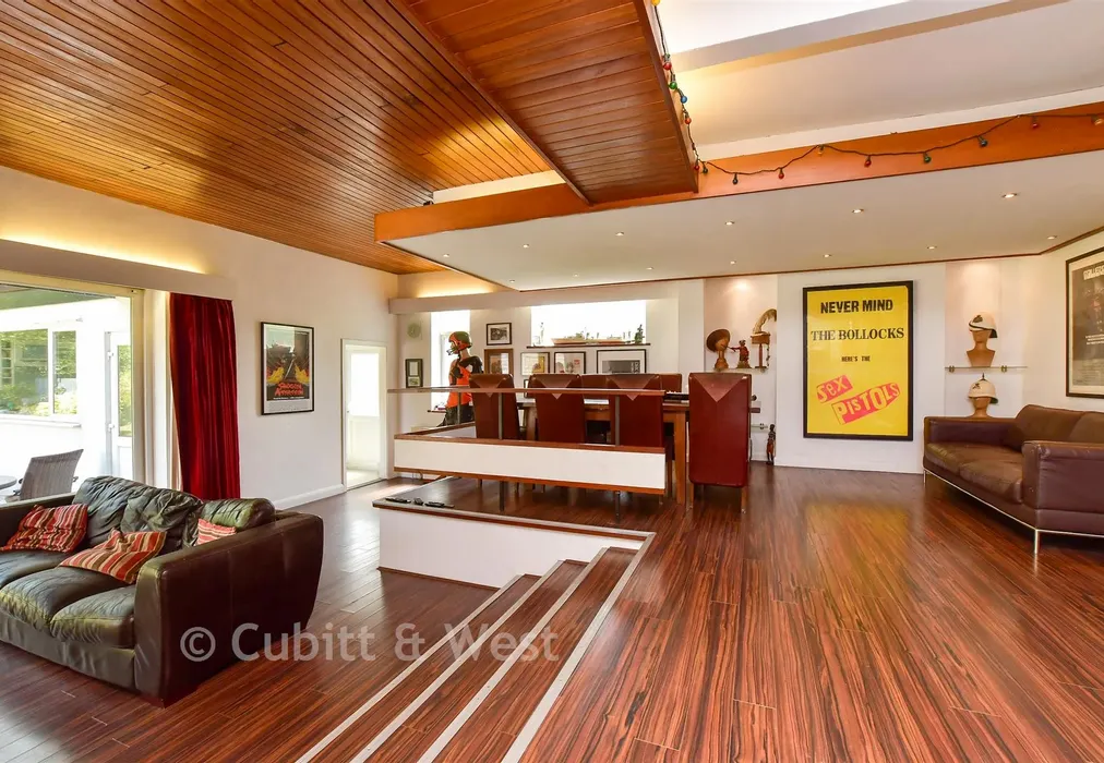 Dining Area - Smitham Bottom Lane, Purley, Surrey - Wards of Kent