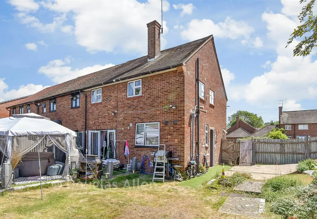 Rear Elevation - Dorking Road, Romford, Essex - Wards of Kent