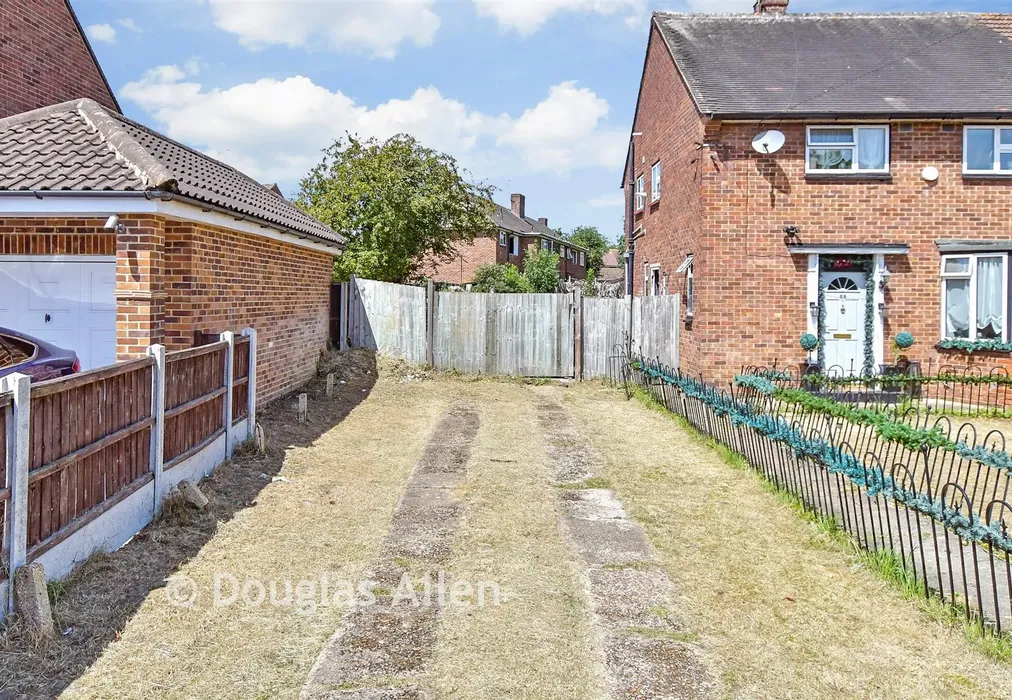 Land at the side - Dorking Road, Romford, Essex - Wards of Kent