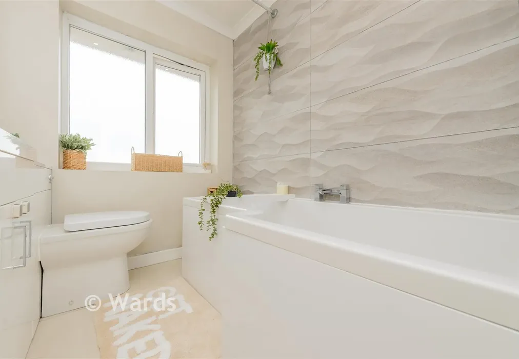Bathroom - Castlefields, Istead Rise, Kent - Wards of Kent