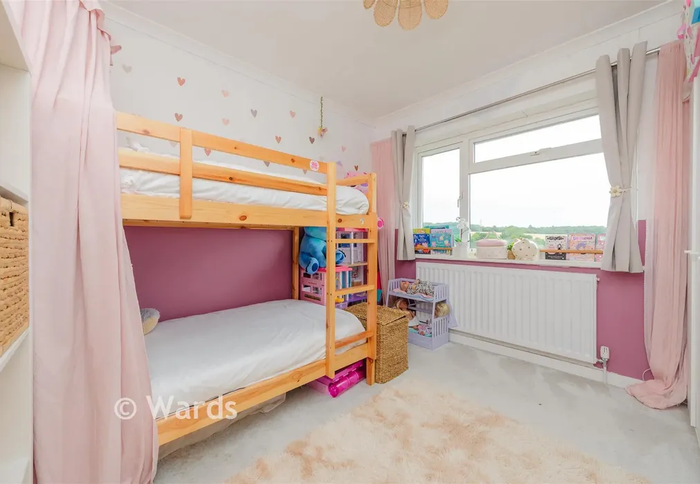 Bedroom 2 - Castlefields, Istead Rise, Kent - Wards of Kent