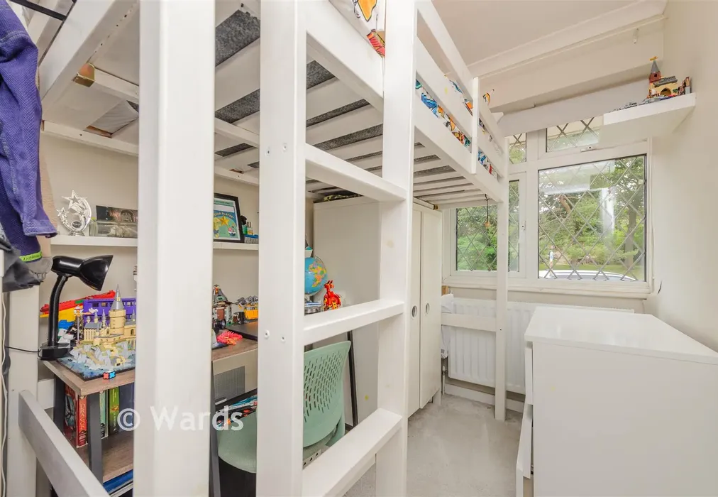Bedroom 3 - Castlefields, Istead Rise, Kent - Wards of Kent