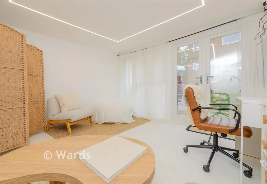 Office - Castlefields, Istead Rise, Kent - Wards of Kent