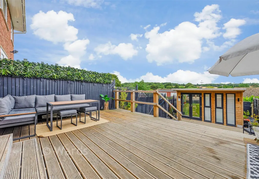 Patio / Decking - Castlefields, Istead Rise, Kent - Wards of Kent