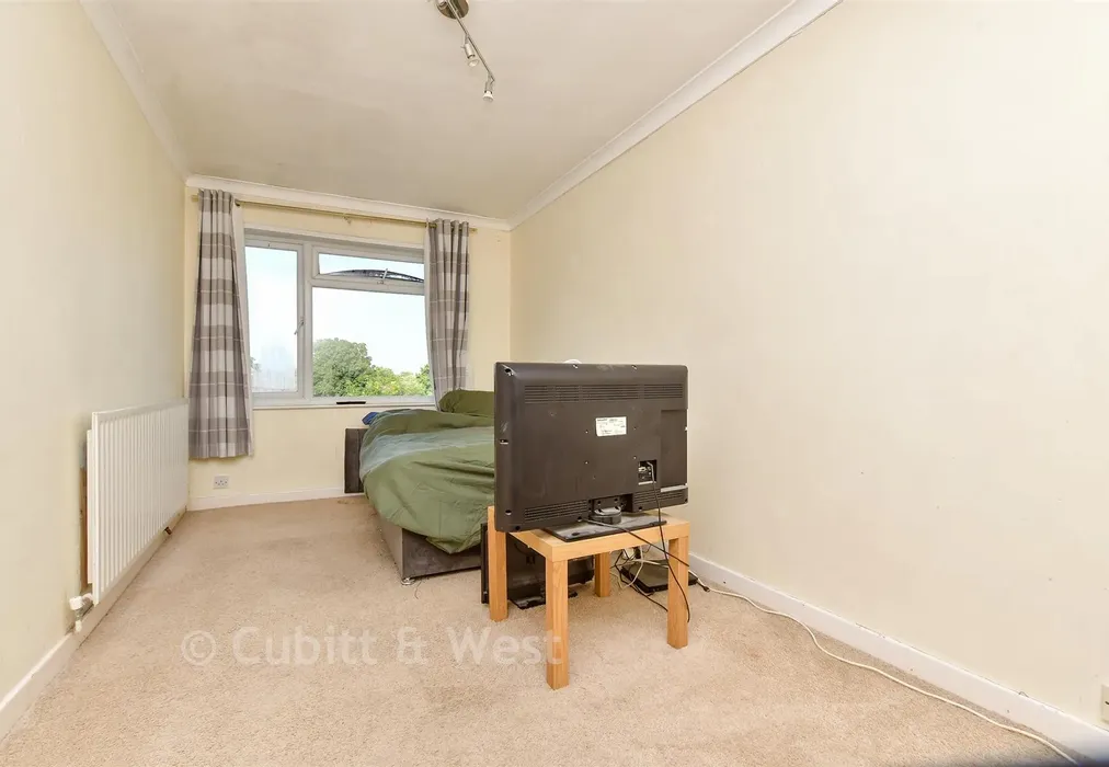 Bedroom 2 - Gander Green Lane, Sutton, Surrey - Wards of Kent