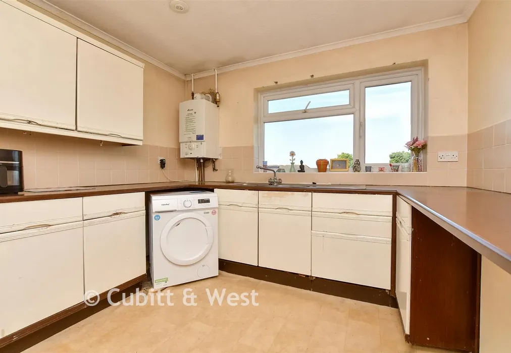 Kitchen - Gander Green Lane, Sutton, Surrey - Wards of Kent