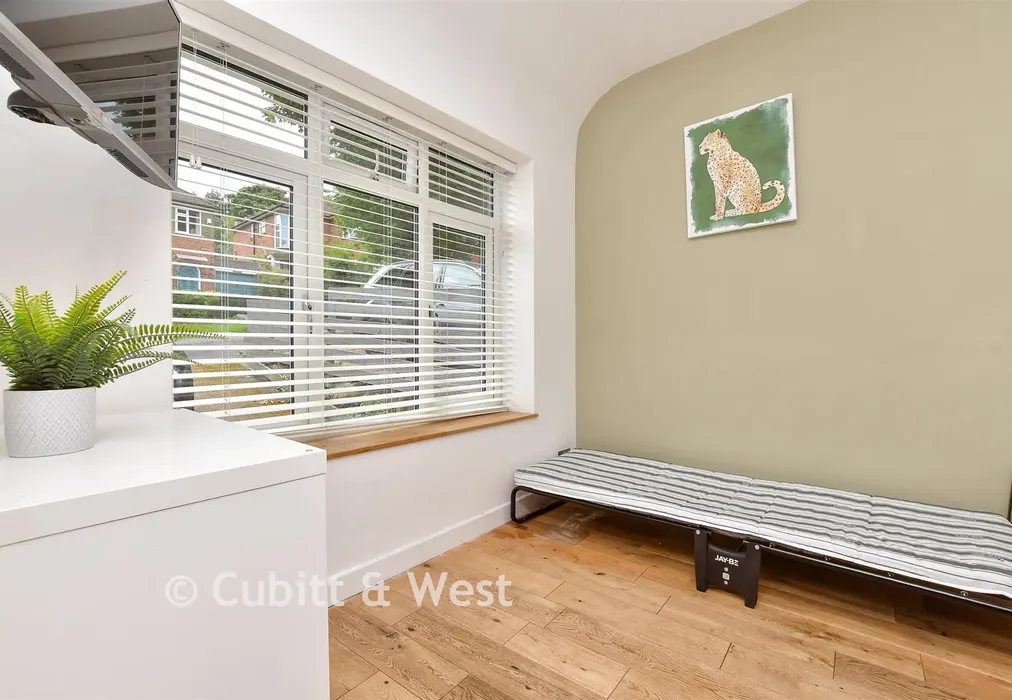 Study - Eskdale Gardens, Purley, Surrey - Wards of Kent